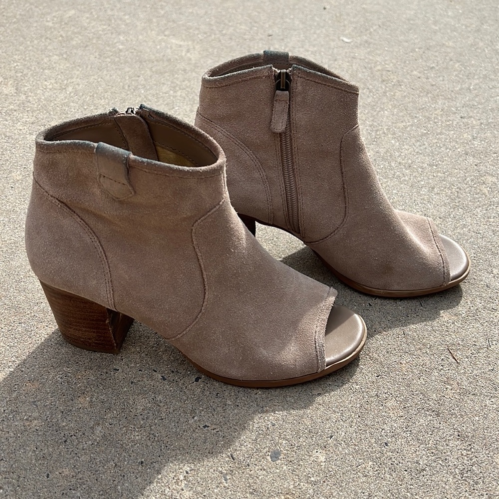 Crown Vintage Tan Open Toe Bootie- “Frankie”